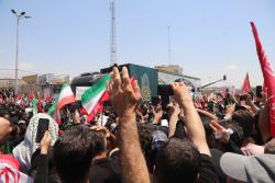 حضور کاروان دانشگاهیان دانشگاه بین‌المللی امام‌خمینی(ره) در مراسم باشکوه بدرقه آقای شهید ایران